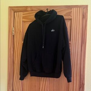 ALO Yoga Women’s black Hoodie